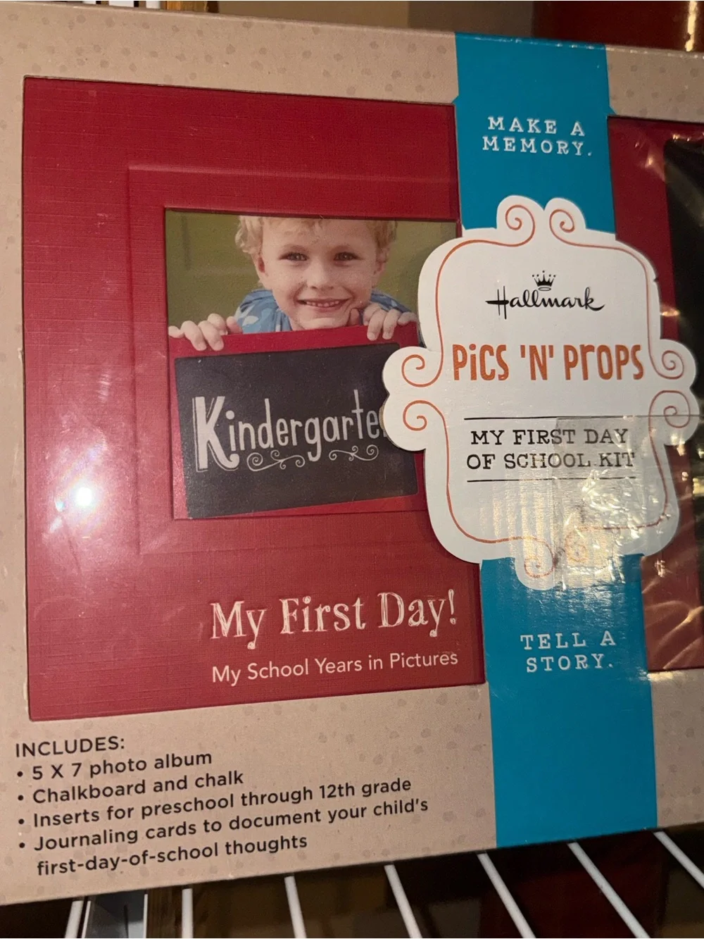 Hallmark 'Pics 'N' Props' Photo Prop Kit - Black & Red